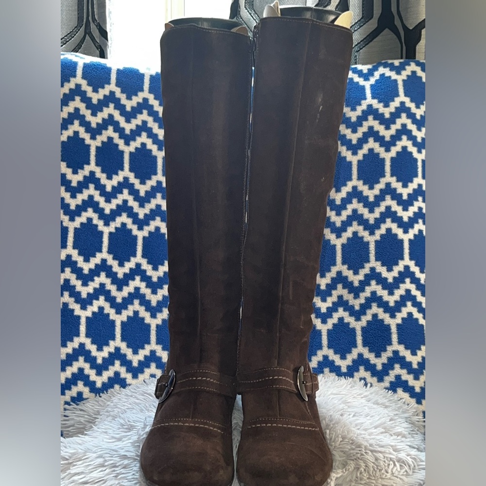 La Canadienne knee high boots